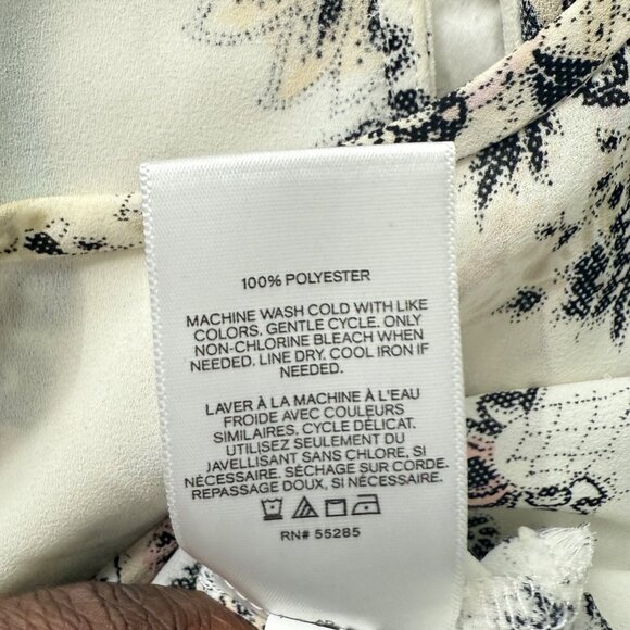 Express Floral Blouse White & Black Medium - Picture 3 of 12